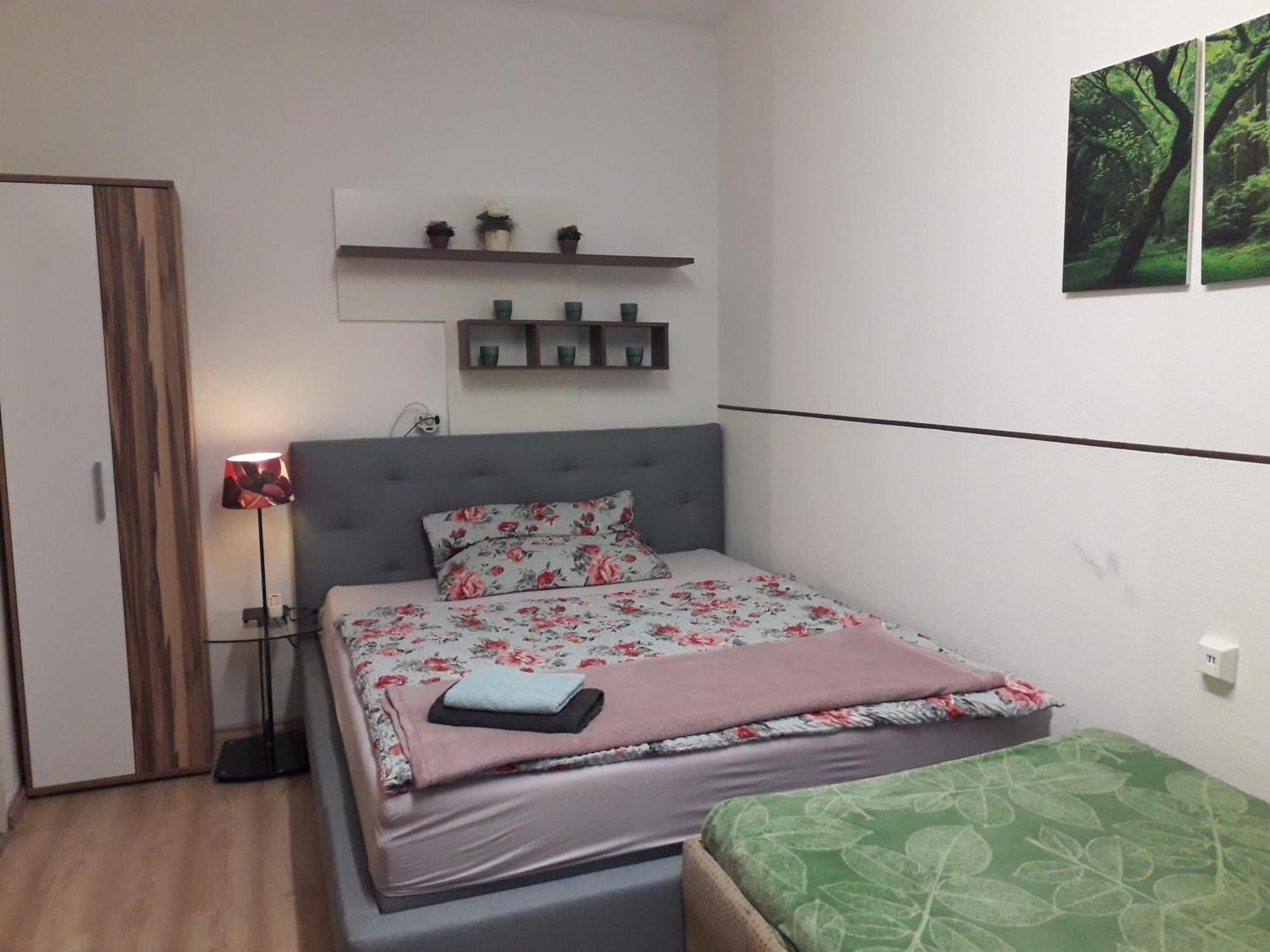 Apartment Ap 1 Im Zentrum Steyr, Bestrooms Eu Екстер'єр фото