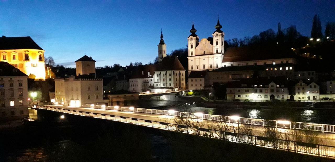 Apartment Ap 1 Im Zentrum Steyr, Bestrooms Eu Екстер'єр фото